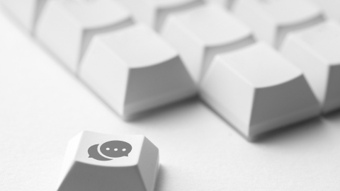 수평적으로 말하고, 수직적으로 책임지는 조직문화